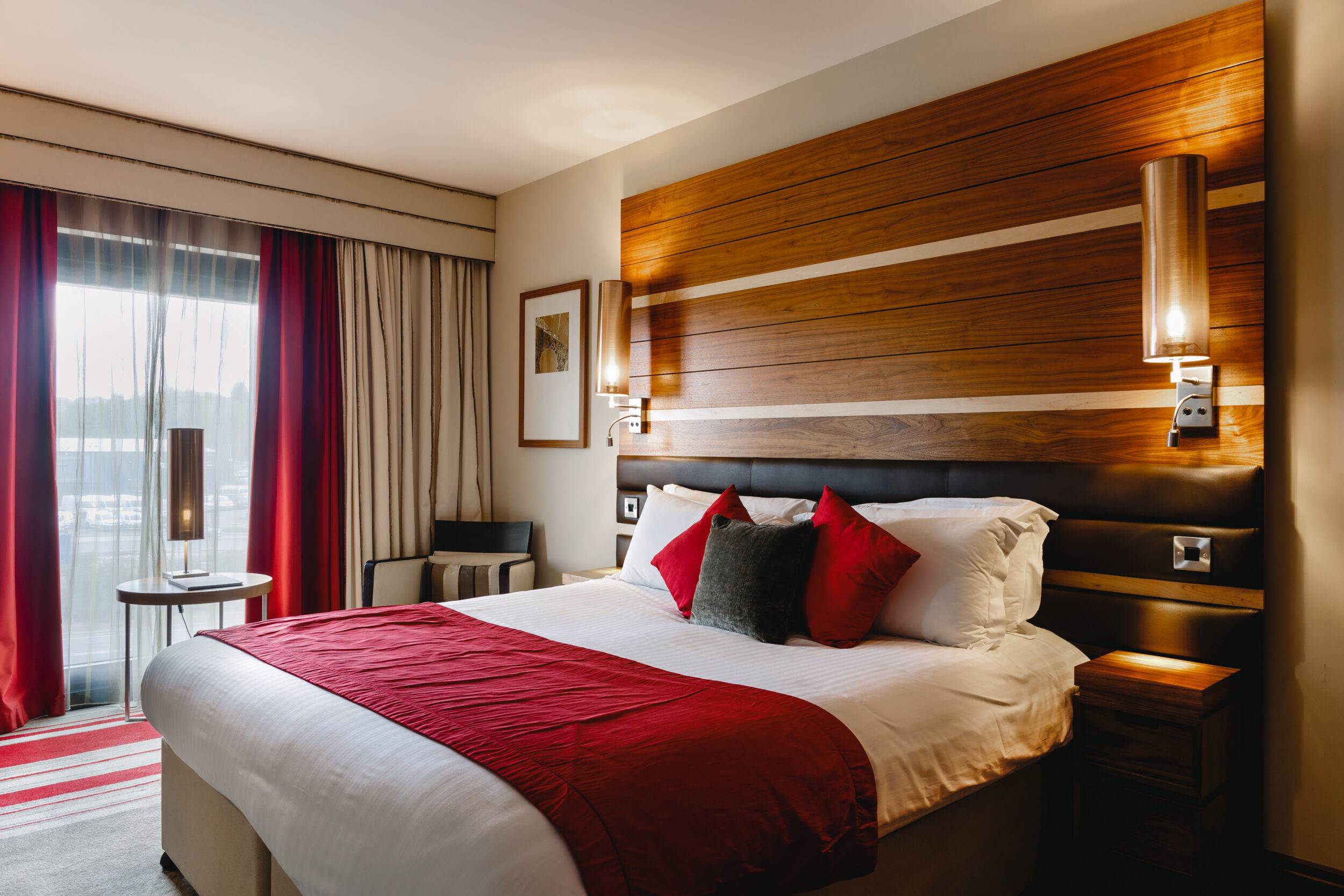 Deluxe Accessible Room Casa Hotel